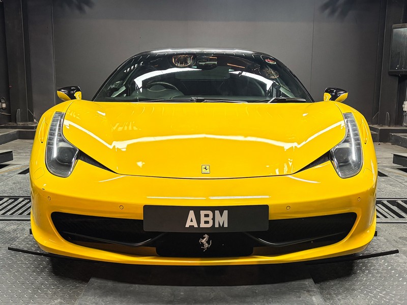 2011 FERRARI 458 ITALIA